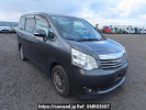 Toyota Noah ZRR70G