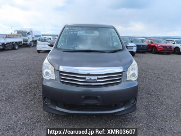 Used 2010 AT toyota noah ZRR70G Image[1]