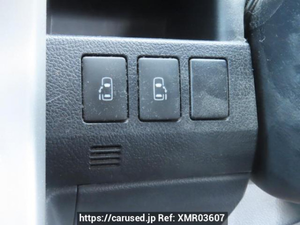 Used 2010 AT toyota noah ZRR70G Image[29]