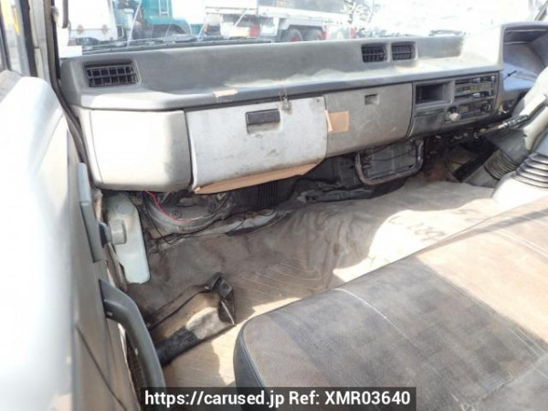 Used 1992 MT mitsubishi fighter FK335CD Image[16]