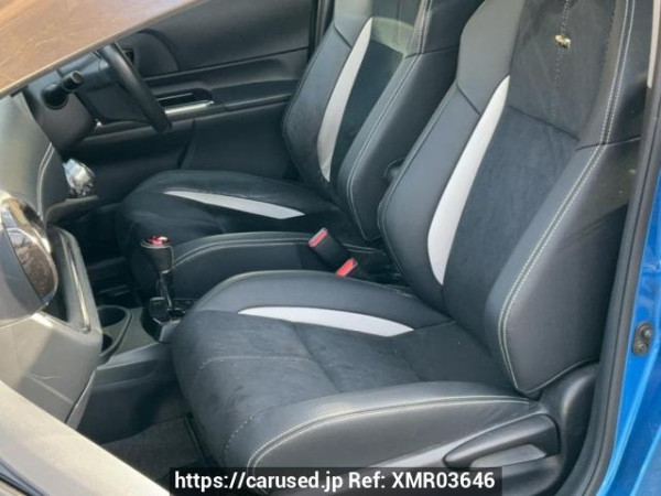 Used 2014 AT toyota aqua NHP10 Image[13]