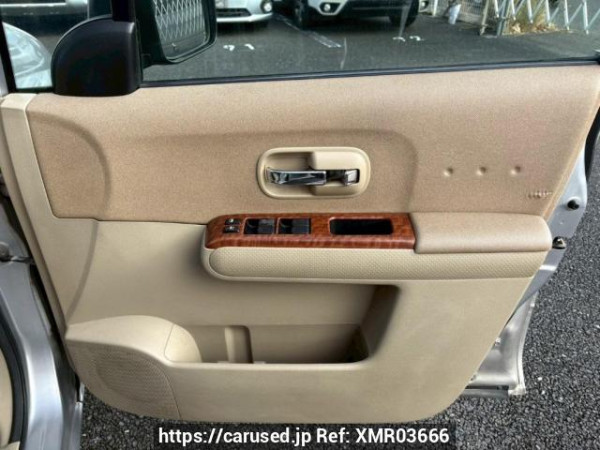 Used 2005 AT nissan lafesta B30 Image[17]