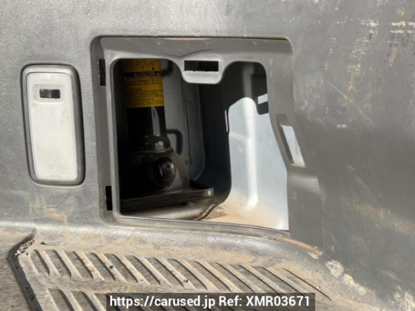 Used 2005 AT toyota hiace-van KDH205V Image[40]