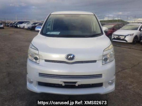 Used 2009 AT toyota voxy ZRR70W Image[1]