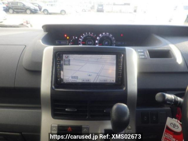 Used 2009 AT toyota voxy ZRR70W Image[20]