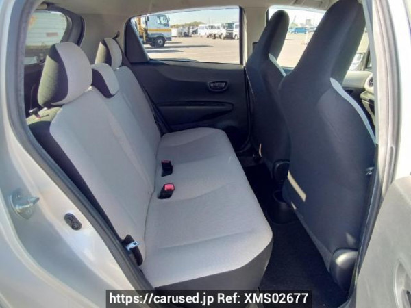 Used 2013 AT toyota vitz NSP130 Image[17]