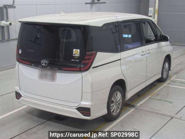 Used 2022 AT toyota noah MZRA95W Image[1]