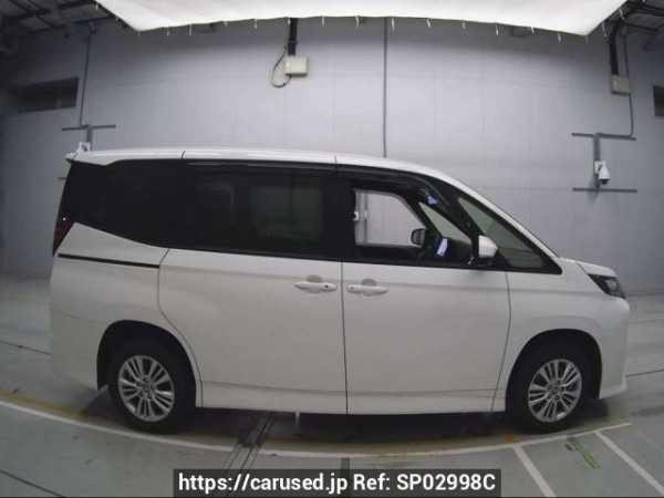 Used 2022 AT toyota noah MZRA95W Image[2]