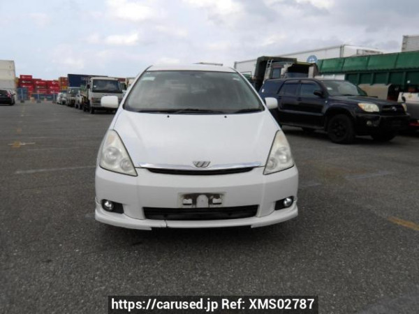 Used 2005 AT toyota wish ZNE10G Image[1]
