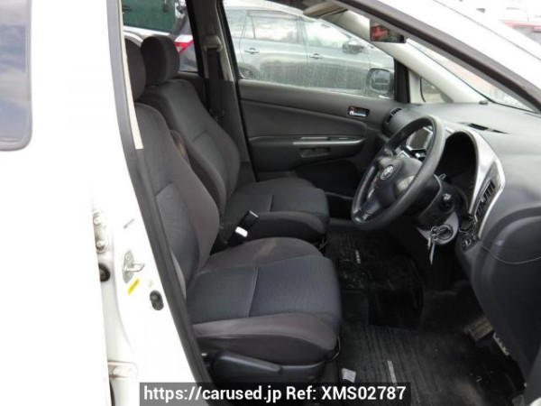 Used 2005 AT toyota wish ZNE10G Image[13]