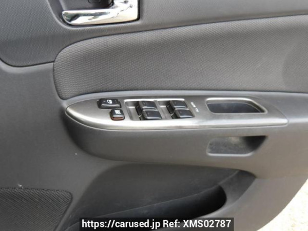 Used 2005 AT toyota wish ZNE10G Image[18]
