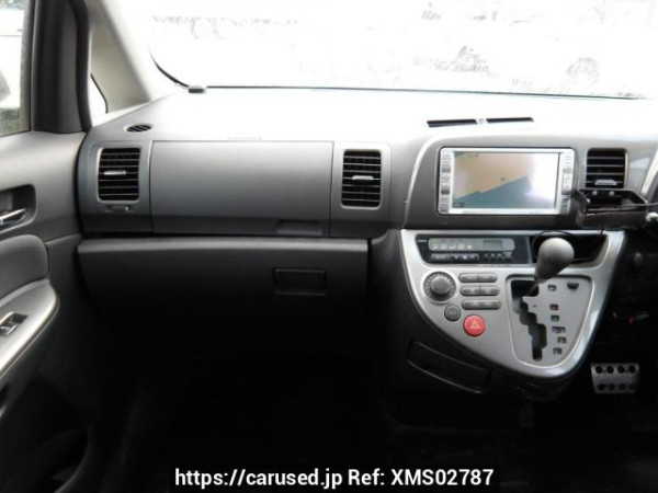 Used 2005 AT toyota wish ZNE10G Image[21]