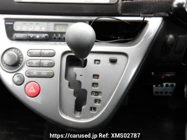 Used 2005 AT toyota wish ZNE10G Image[27]