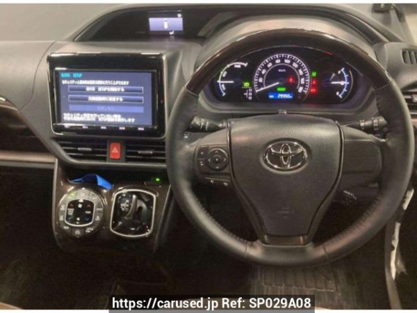 Used 2017 AT toyota esquire ZWR80G Image[2]