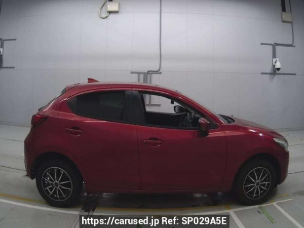 Used 2017 AT mazda demio DJ3AS Image[2]