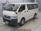 Toyota Hiace Van GDH201V
