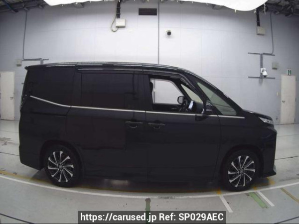 Used 2023 AT toyota voxy ZWR90W Image[2]