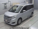 Toyota Noah ZRR80Gｶｲ