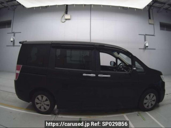 Used 2012 AT honda step-wgn RK1 Image[2]
