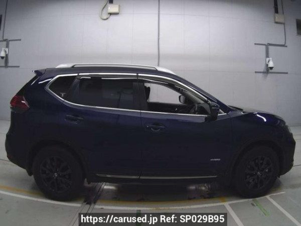 Used 2021 AT nissan x-trail HT32 Image[2]