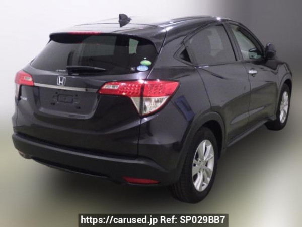 Used 2018 AT honda vezel RU1 Image[1]