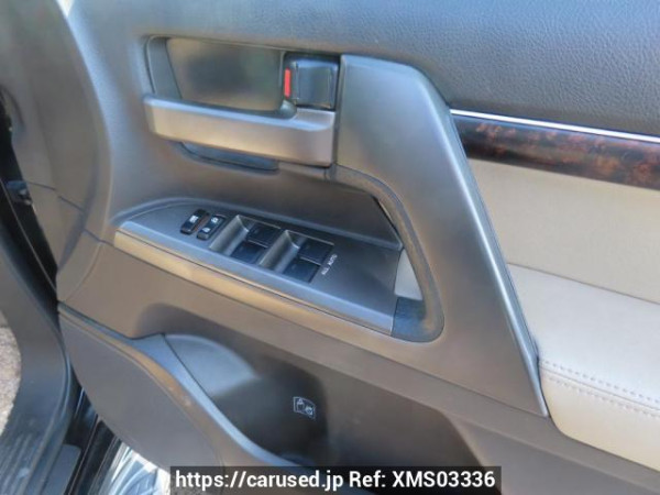 Used 2008 AT toyota land-cruiser UZJ200W Image[24]