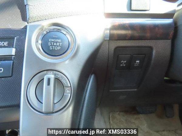 Used 2008 AT toyota land-cruiser UZJ200W Image[28]