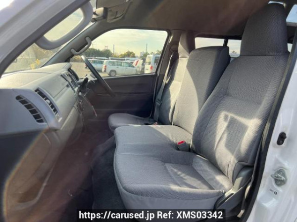 Used 2006 AT toyota hiace-van KDH205K Image[14]