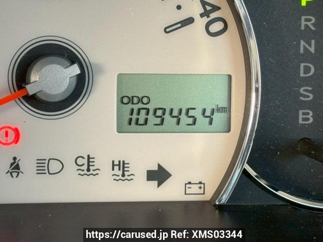 Buy Used 2012 Daihatsu Mira Cocoa L675S (XMS03344) - Carused.jp