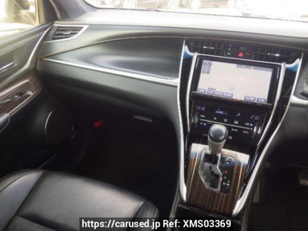 Used 2014 AT toyota harrier ZSU60W Image[16]