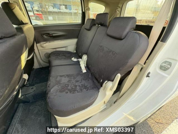 Used 2010 AT toyota passo-sette M502E Image[15]