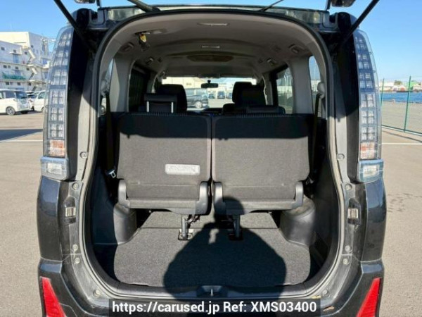 Used 2015 AT toyota voxy ZRR80W Image[8]
