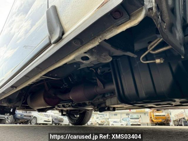 Used 2006 AT toyota regiusace-van KDH205V Image[37]