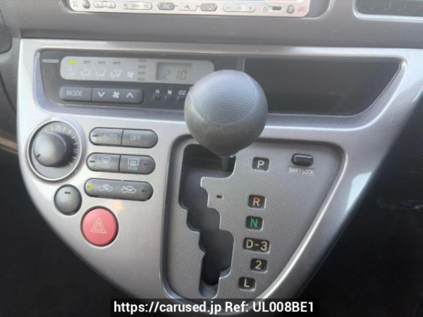 Used 2003 AT toyota wish ZNE10G Image[18]