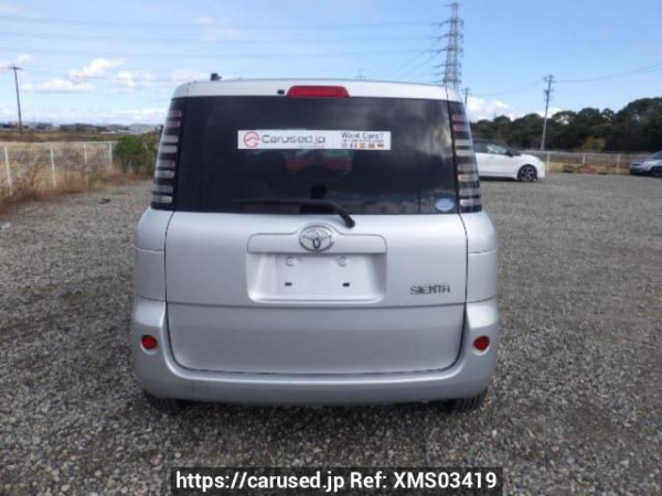 Used 2004 AT toyota sienta NCP81G Image[5]