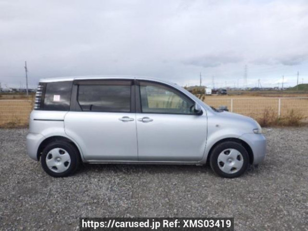 Used 2004 AT toyota sienta NCP81G Image[7]