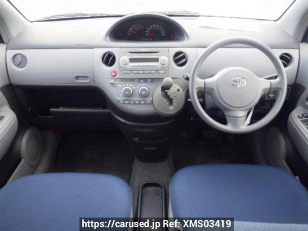 Used 2004 AT toyota sienta NCP81G Image[17]