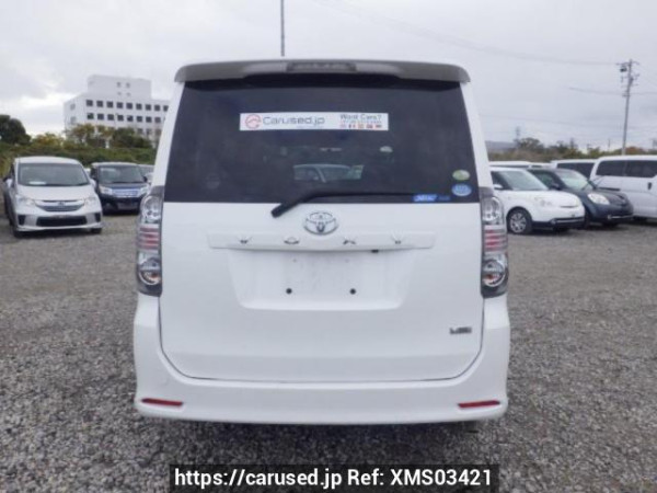 Used 2007 AT toyota voxy ZRR70W Image[5]