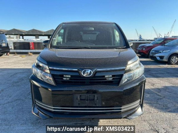 Used 2015 AT toyota voxy ZRR80G Image[1]