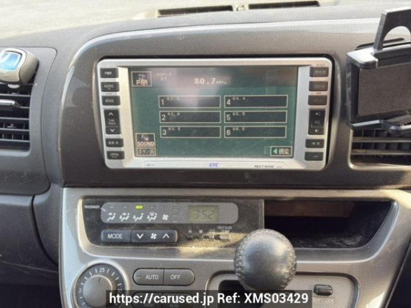 Used 2004 AT toyota wish ZNE10G Image[21]