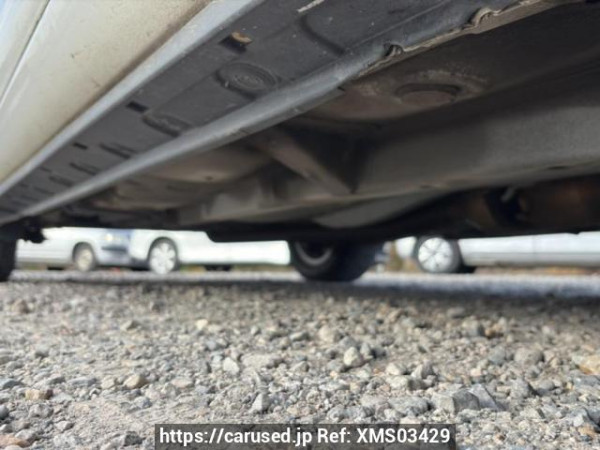 Used 2004 AT toyota wish ZNE10G Image[32]