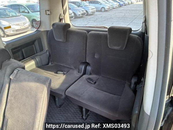 Used 2007 AT toyota noah ZRR70G Image[16]