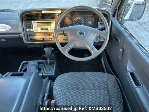 Used 2000 AT toyota hiace-wagon RZH111G Image[19]