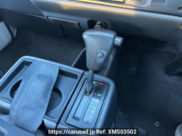 Used 2000 AT toyota hiace-wagon RZH111G Image[25]