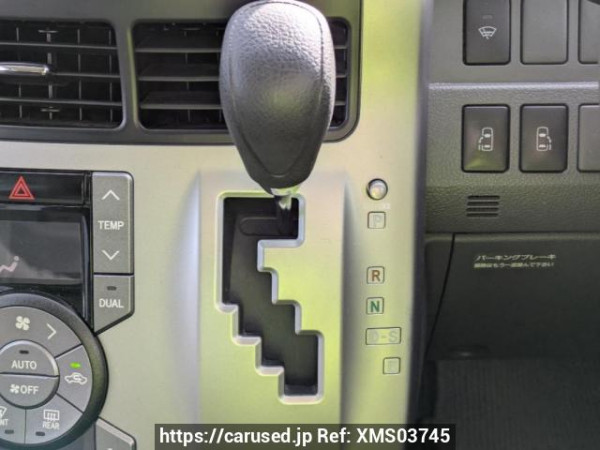 Used 2009 AT toyota noah ZRR70G Image[28]