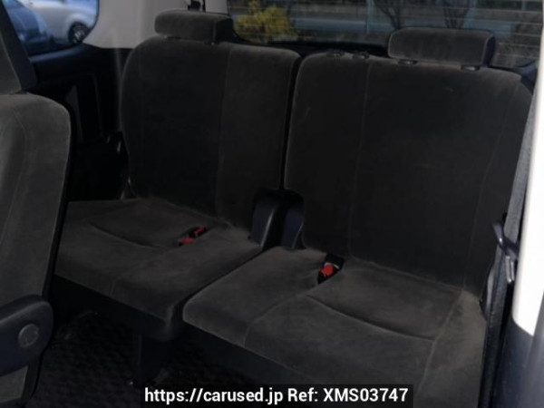 Used 2010 AT toyota noah ZRR70G Image[16]