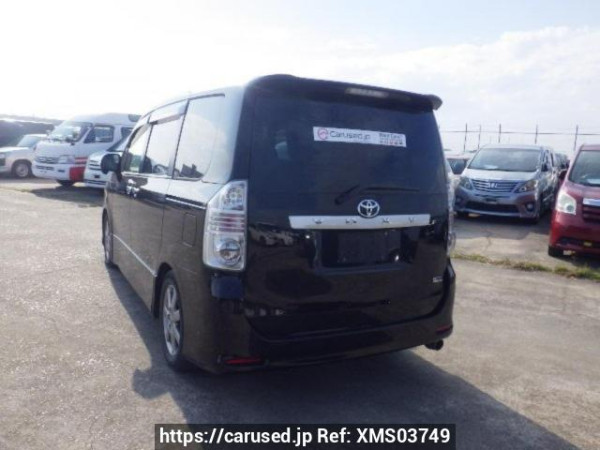 Used 2009 AT toyota voxy ZRR70W Image[4]