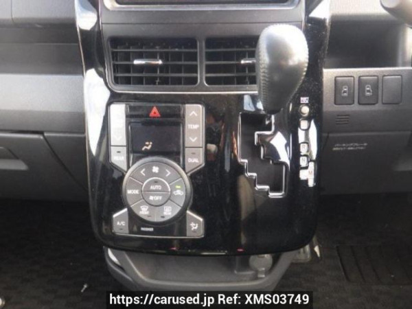 Used 2009 AT toyota voxy ZRR70W Image[23]