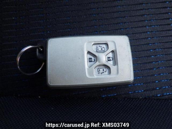 Used 2009 AT toyota voxy ZRR70W Image[38]