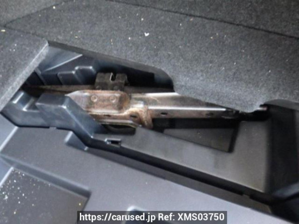 Used 2014 AT toyota harrier ZSU60W Image[38]